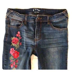 🚨sold🚨Girls Floral Skinny Jeans